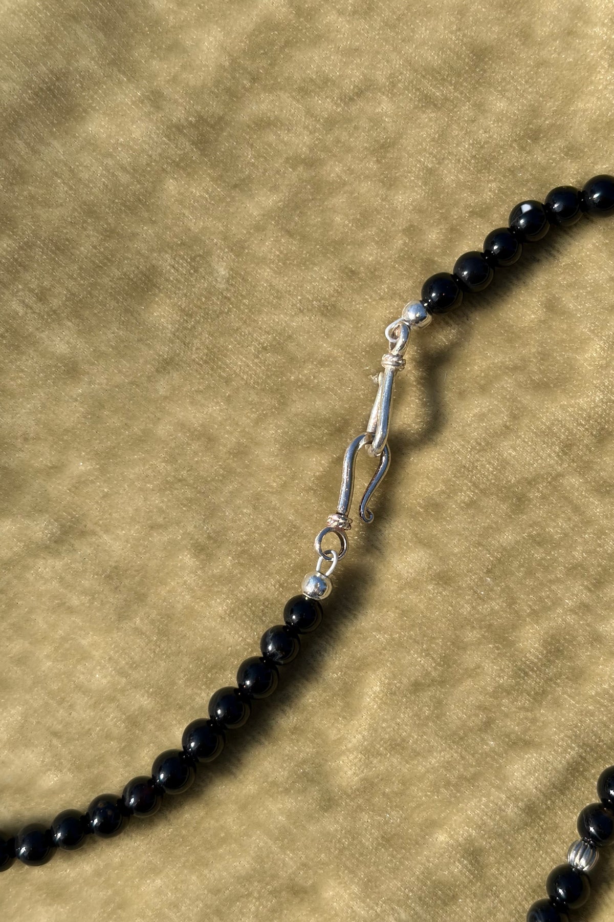 Natural black onyx 4 mm bead necklace with 925 sterling silver accents – view 5